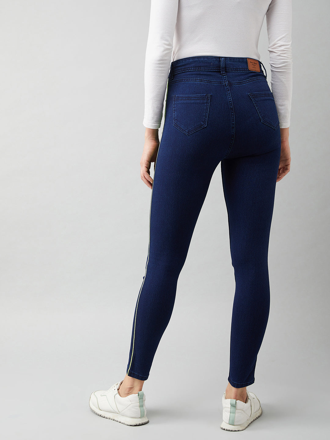 Women's Navy Blue Skinny Fit Relaxed High Rise Regular Length Denim Stretchable Jeans