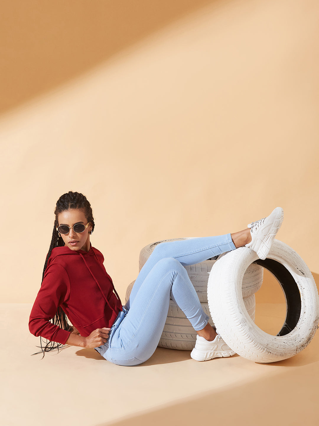 Maroon Solid Round Neck Full Sleeve Hooded Boxy Crop Sweatshirt for Women