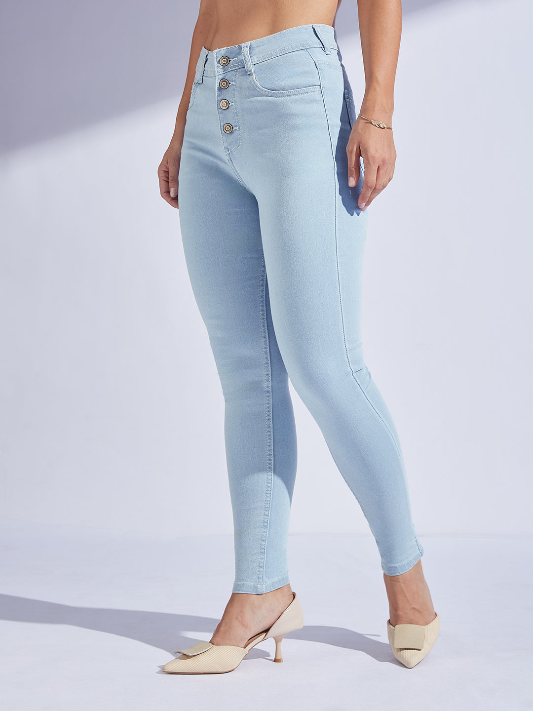 Women's Light Blue Skinny High-Rise Distressed Ice Wash Denim Jeans