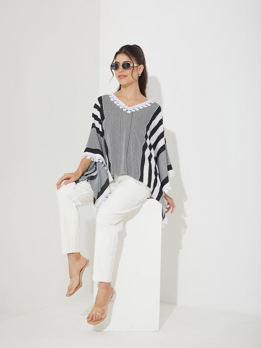 Women's Black & White V-Neck Kaftan Sleeve Striped Regular-Length Crepe Kaftan Top