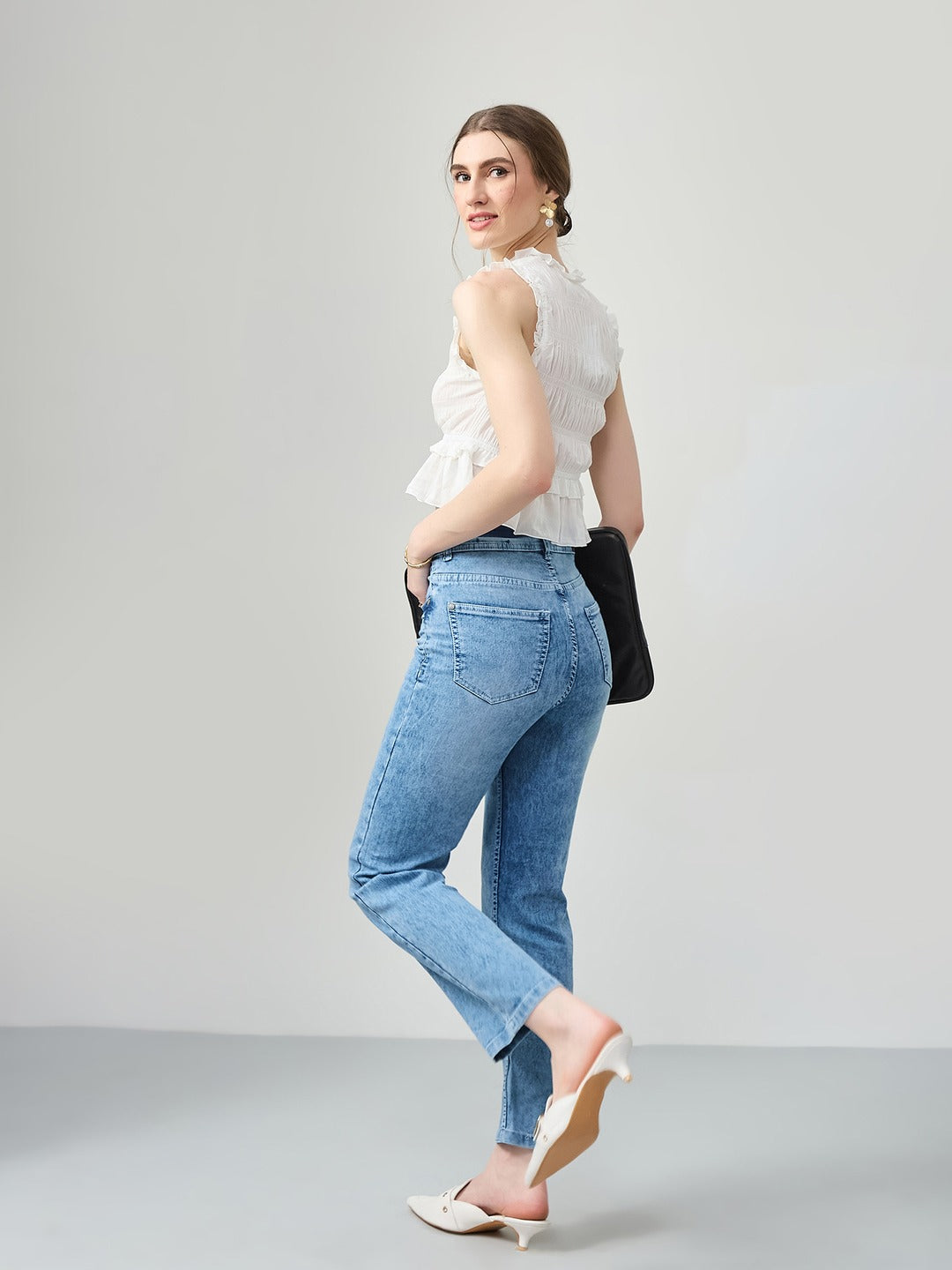 Light Blue Wide-Leg Fit high-rise Stretchable Denim Jeans for Women