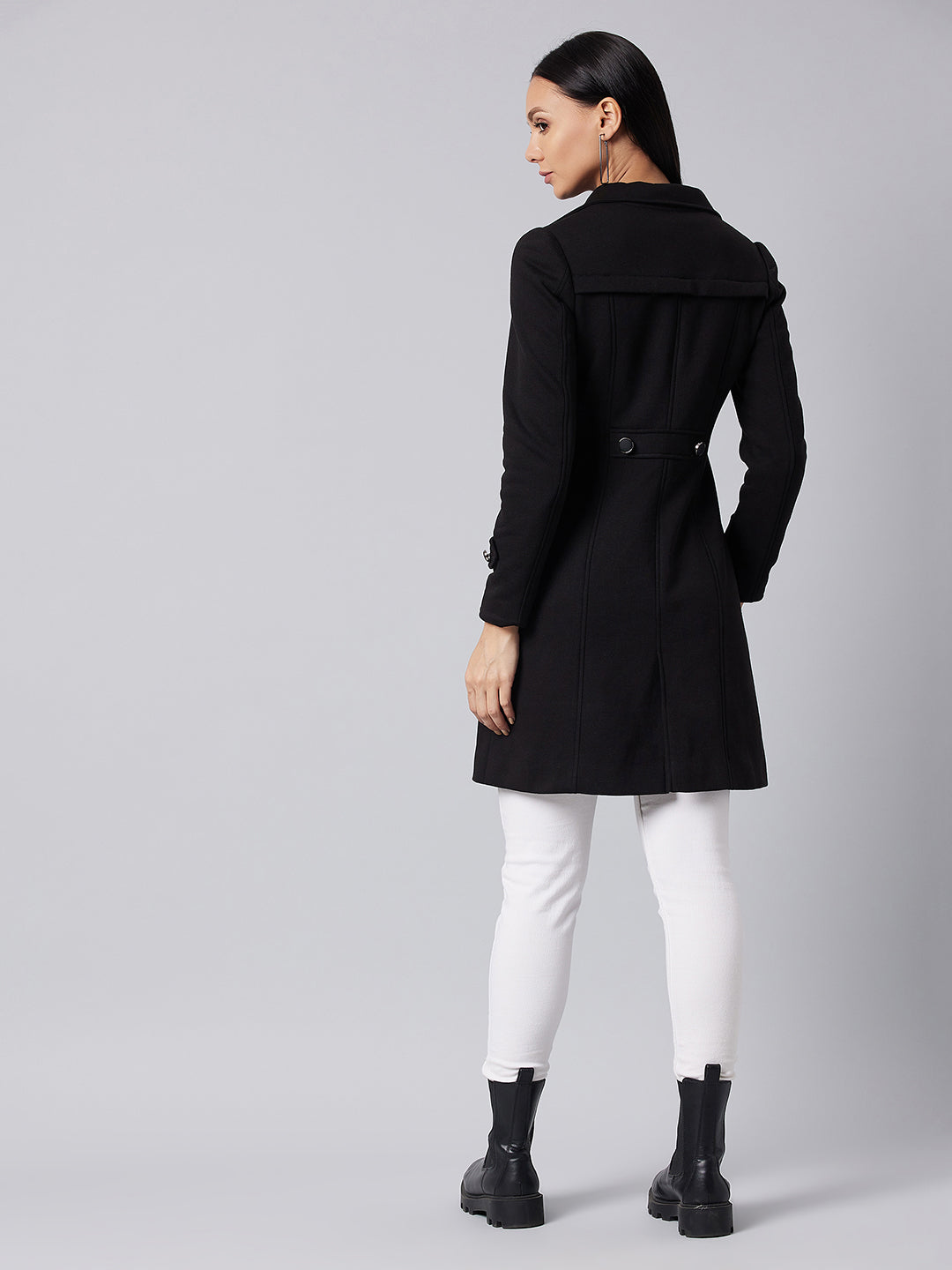 Women's Black Notch Collar Full Sleeve Solid Front-Open Longline Jacket