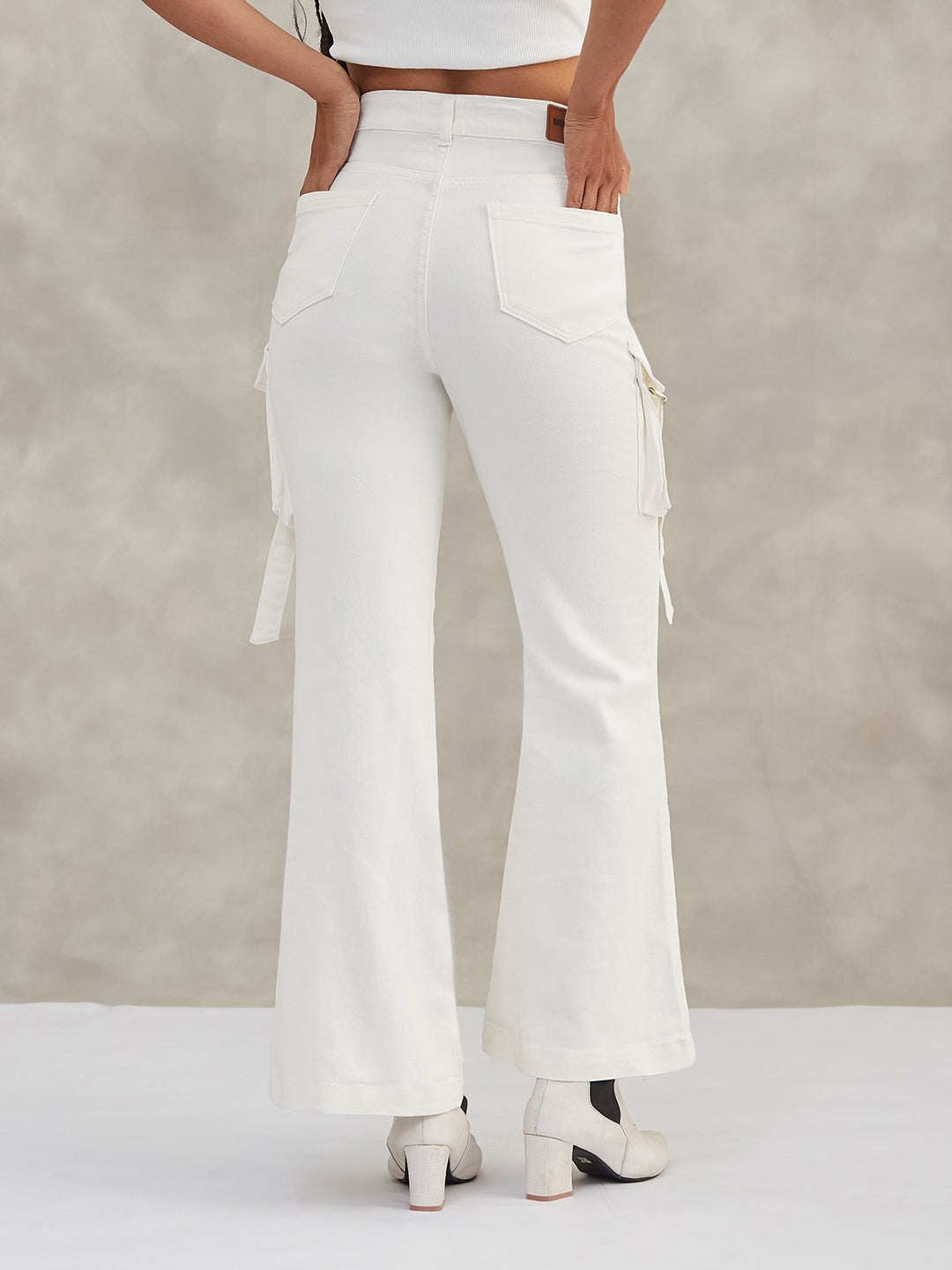 Women's White Bootcut High-Rise Stretchable Denim Jeans
