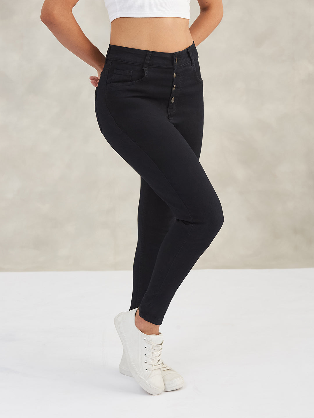 Women's Black Skinny High-Rise Stretchable Denim Jeans