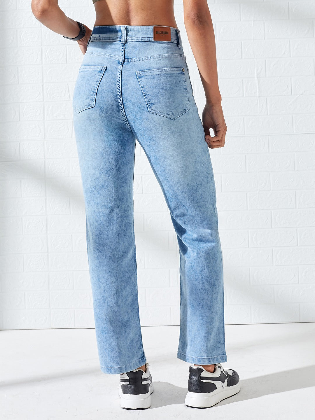 Hand-Painted Light Blue Mom Fit High-Rise Heavy Wash Stretchable Denim Jeans For Women