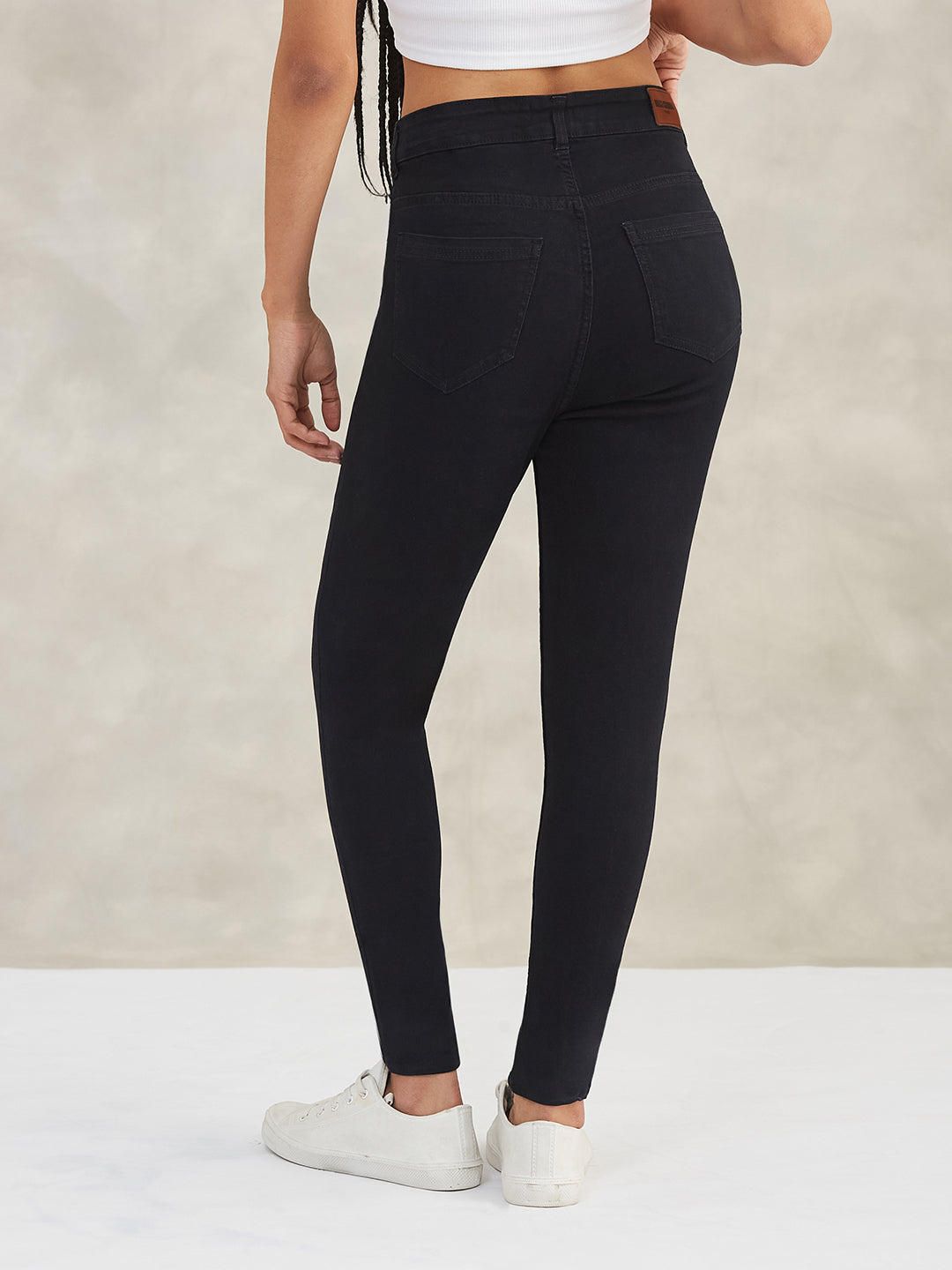 Women's Black Skinny High-Rise Stretchable Denim Jeans