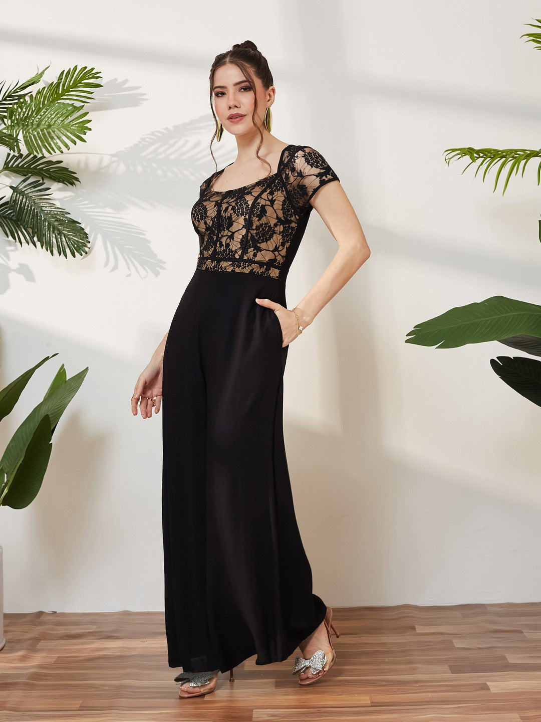 Black Sweetheart Neck Raglan Sleeve Floral Lace Overlaid Viscose-Rayon Regular Length Jumpsuit for Women