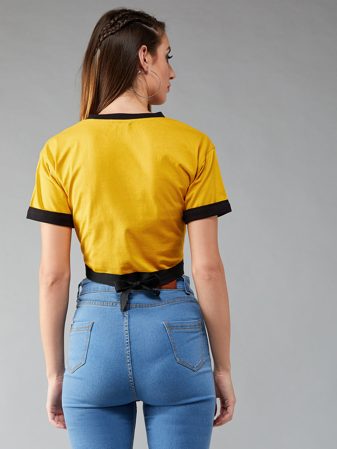 Women's Mustard and Black Round Neck Short Sleeve Printed Cropped T-Shirt