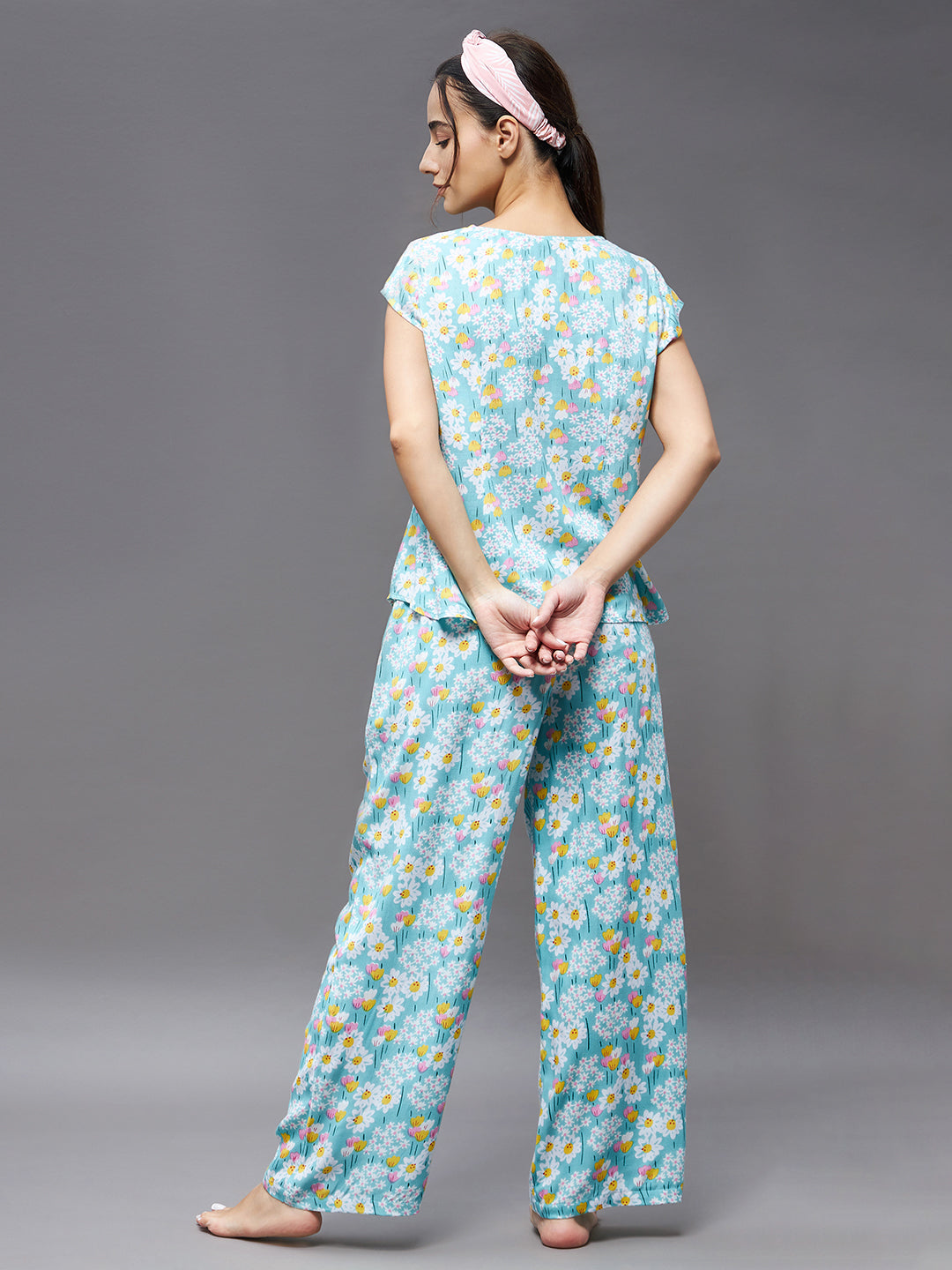 Women's Light Blue Square Neck Short Sleeve Floral Gathered Yoke Regular Kurta Set