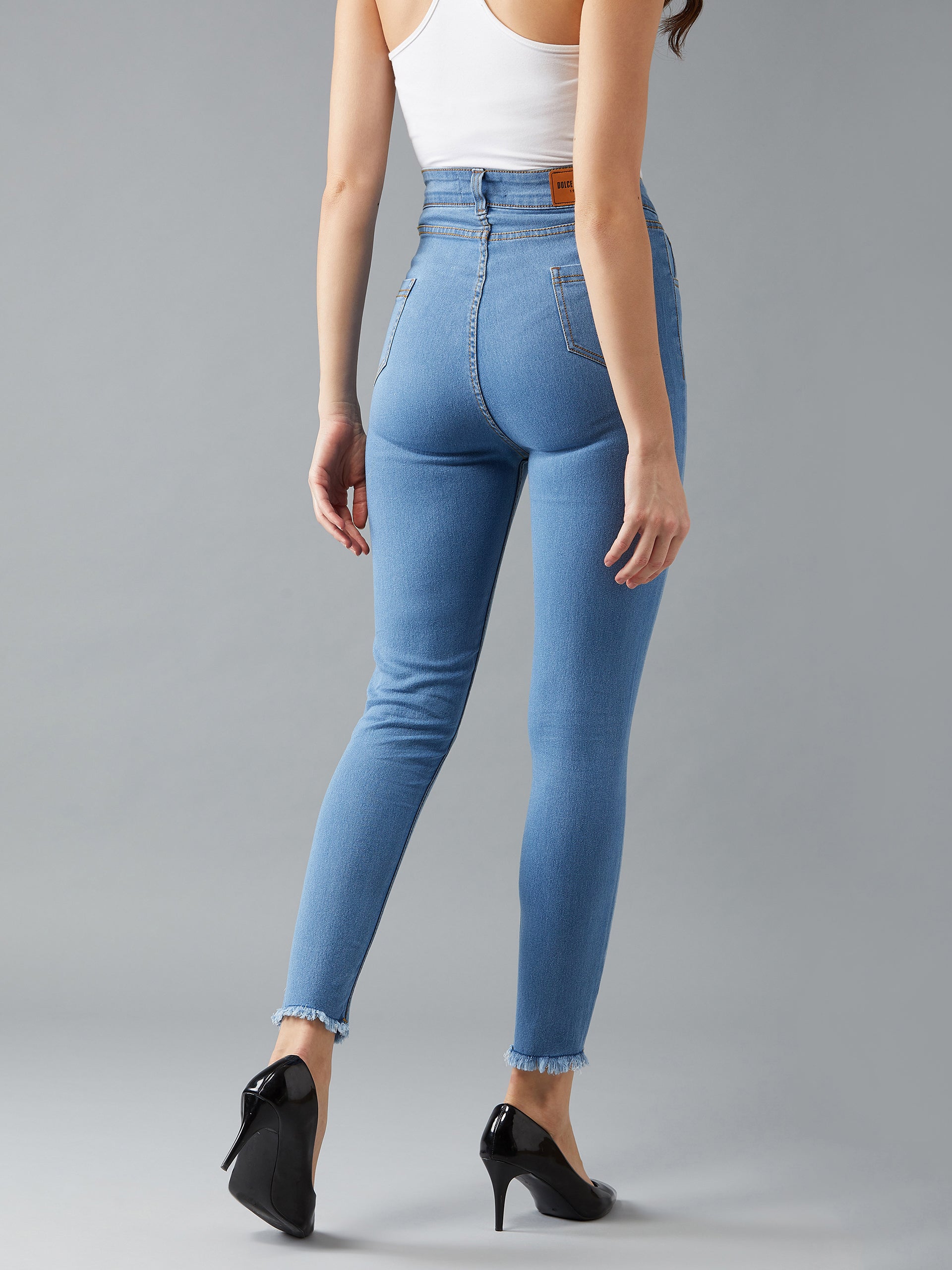 Women's Blue Skinny Solid High Rise Clean Look Cropped Fringed Hemline Detailing Stretchable Denim Jeans