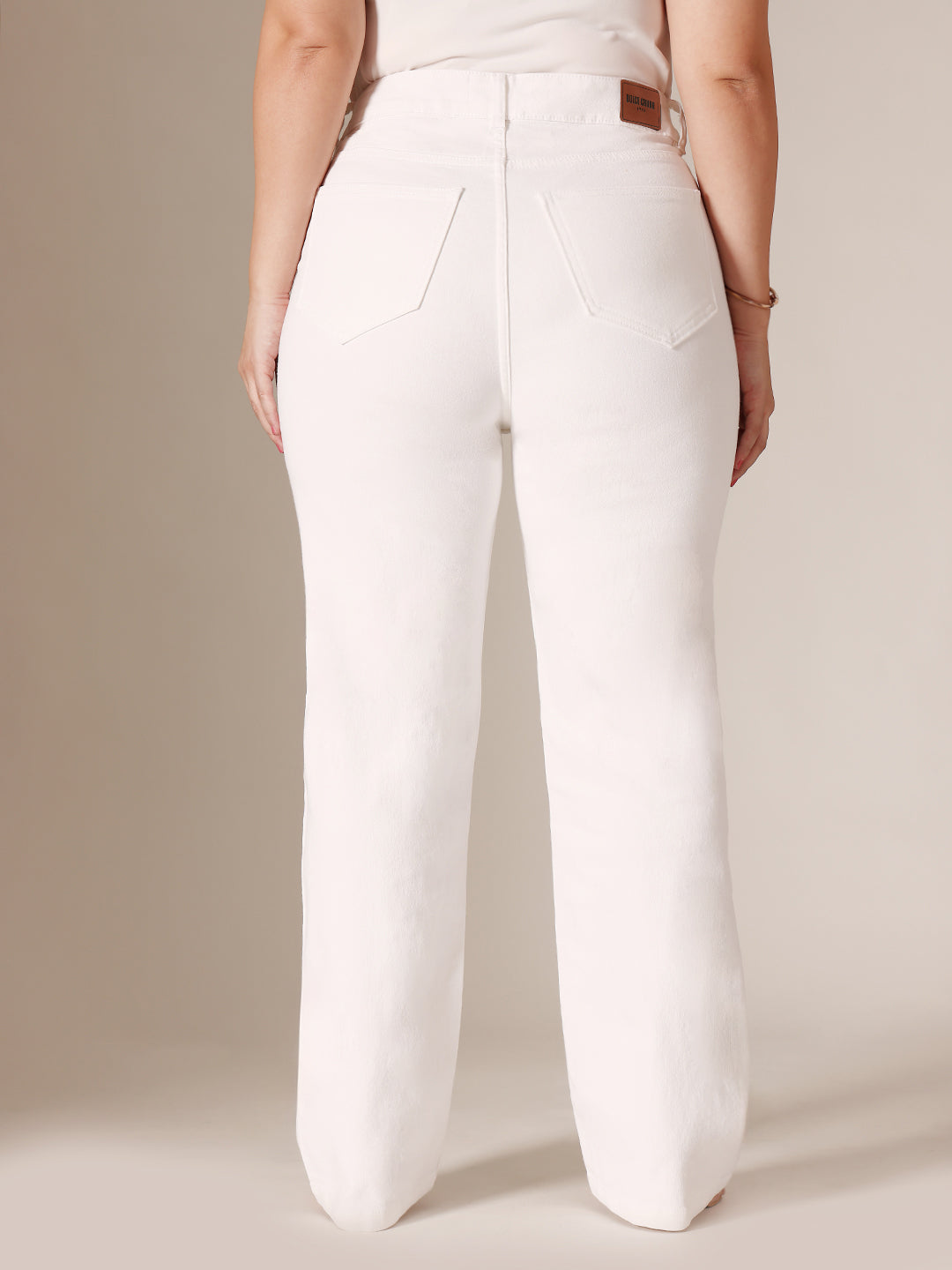 24/7 Comfort White Straight High Rise Stretchable Denim Jeans for Women