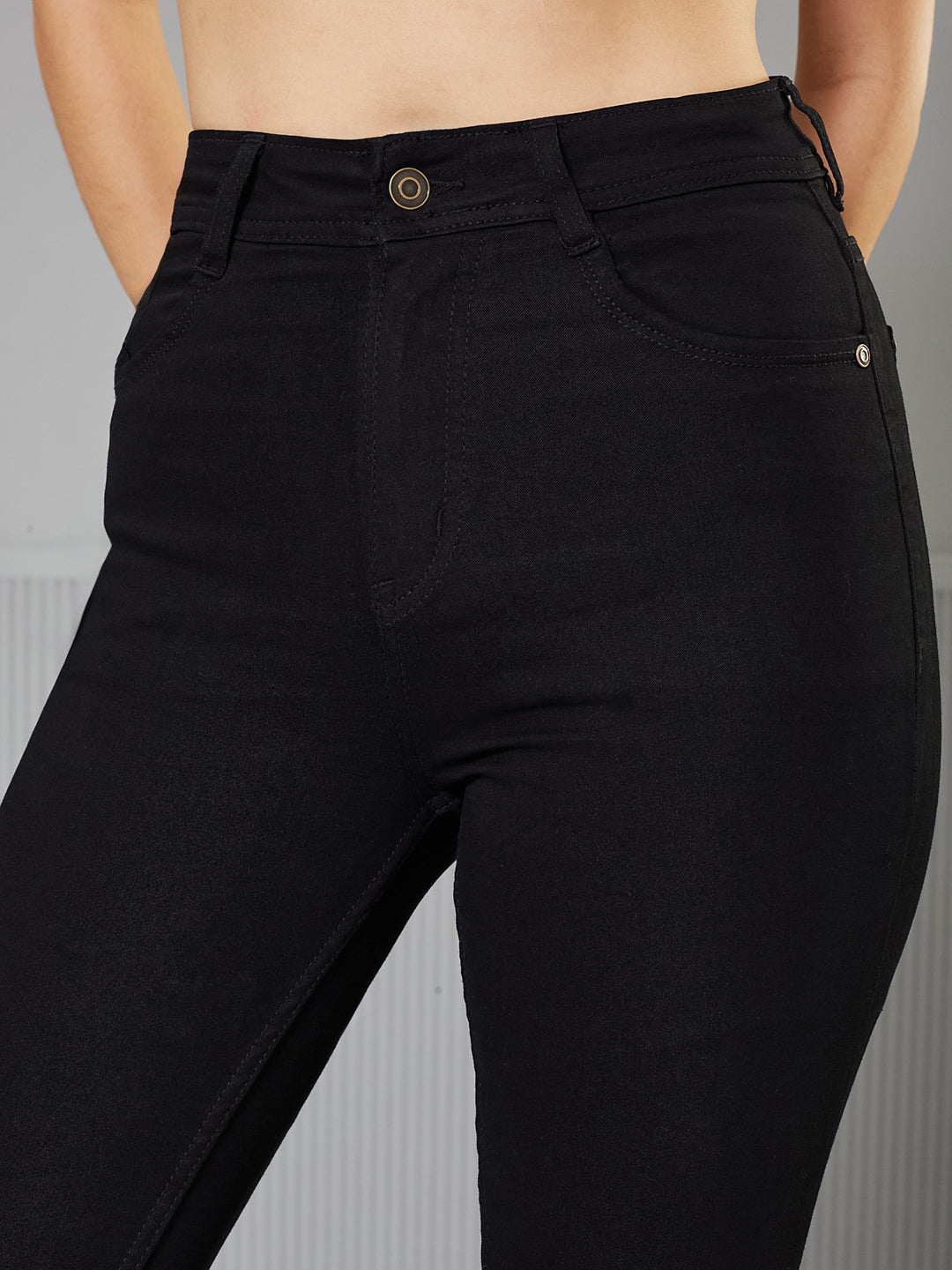 CHASEstretch™ Black Slim-Fit High-Rise Denim Jeans for Women
