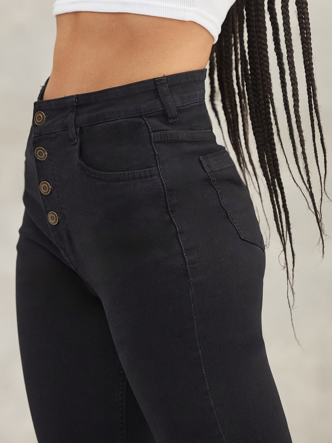 Black Skinny-Fit High-Rise Cropped Fringed Hemline Solid Stretchable Denim Jeans for Women — Dolce Crudo