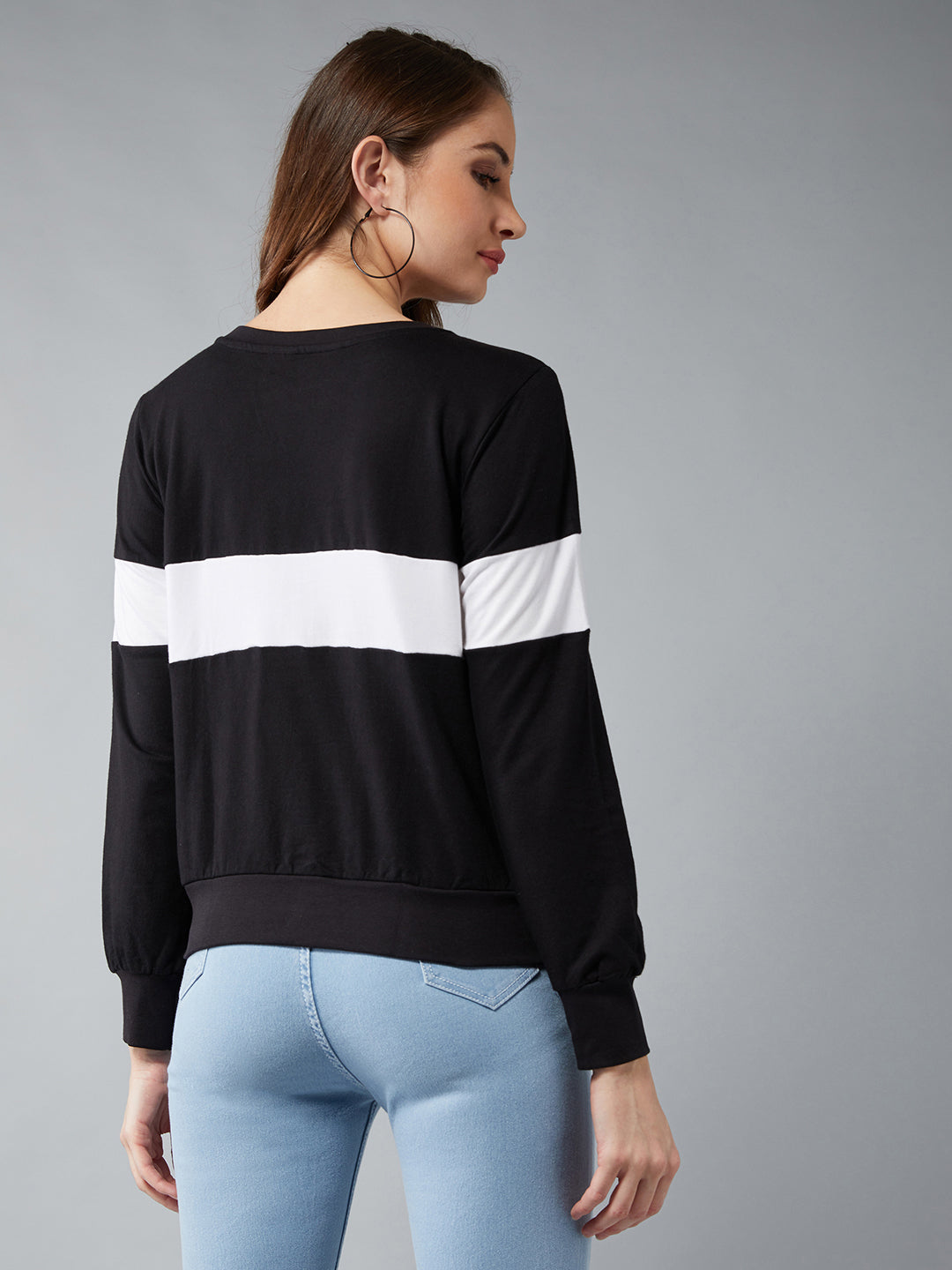 Women's Black Round Neck Full Sleeves Cotton Solid Boxy Colorblock Sweatshirt