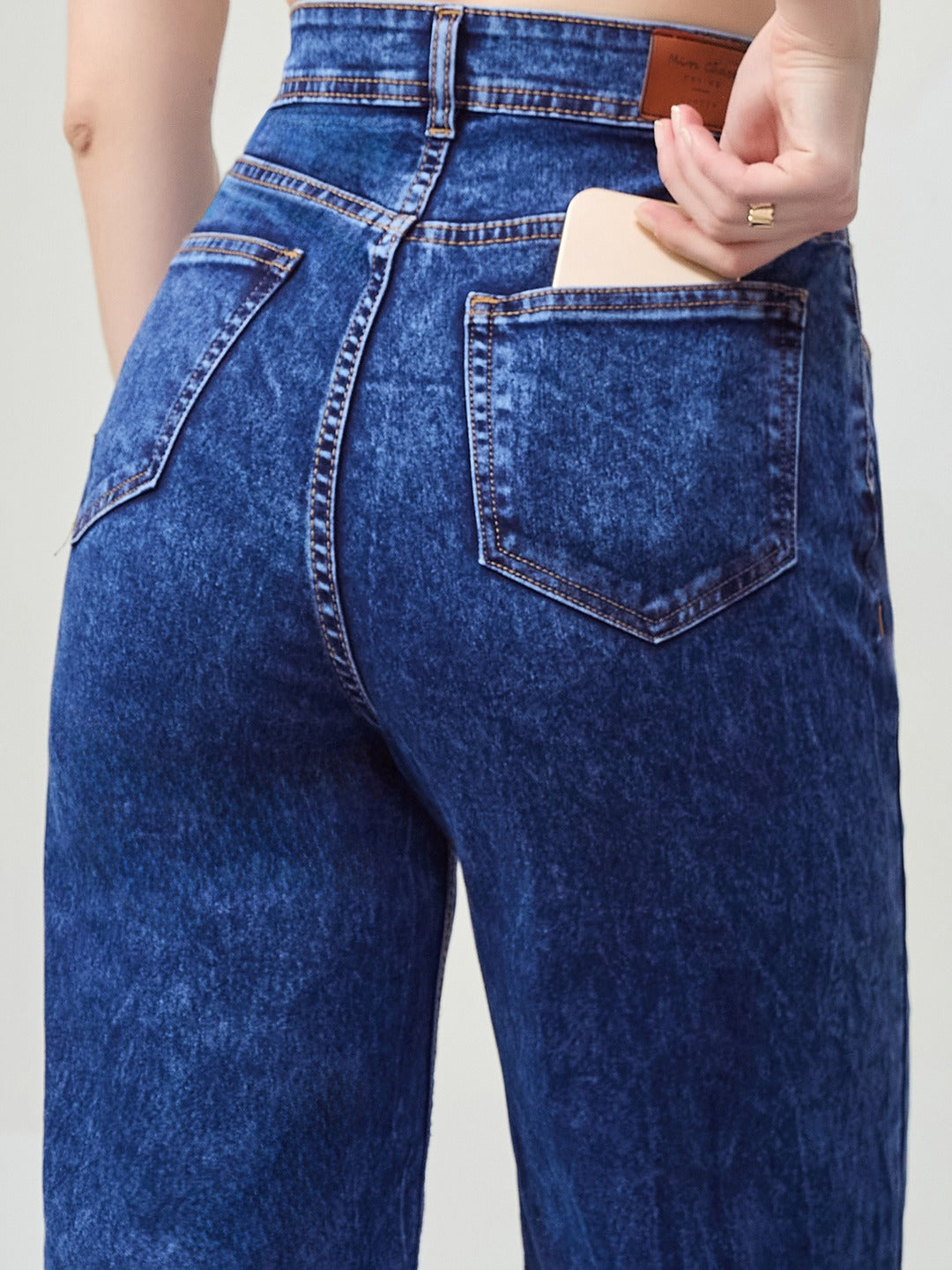 Mid Blue Wide-Leg High-Rise Stretchable Denim Jeans for Women