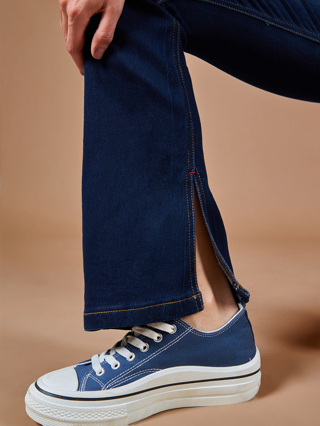 24/7 Comfort Women's Blue Bootcut Mid-Rise Regular-Length Denim Stretchable Jeans