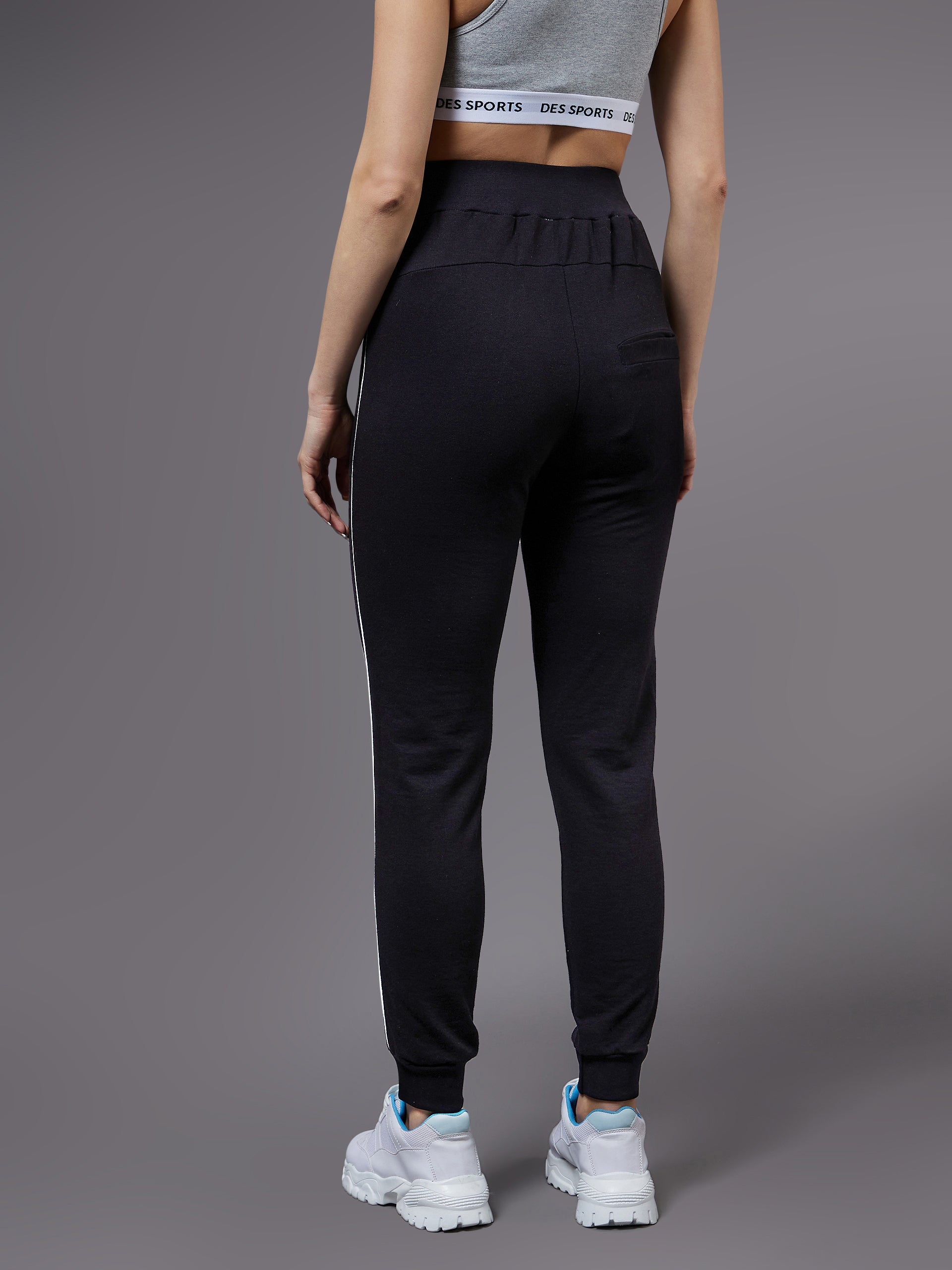 Women's Black Solid Regular Joggers