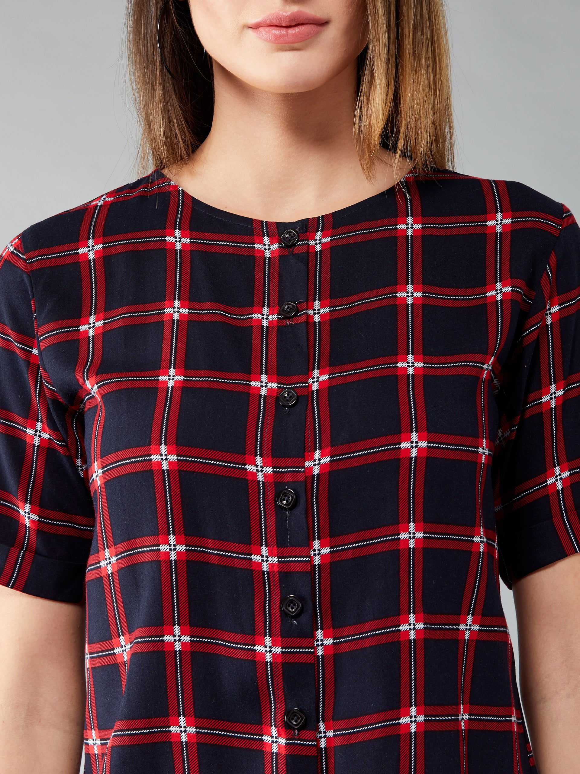 Women's Red & Navy Blue Round Neck Half Sleeve Checkered Boxy Regular Length Shirt