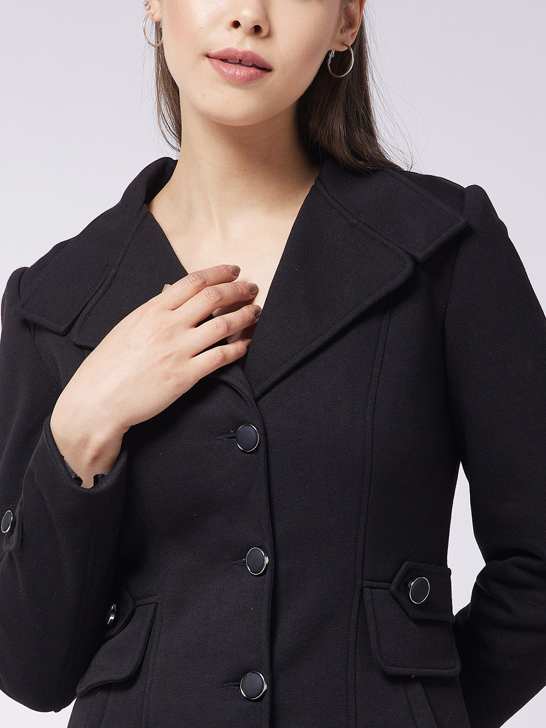 Women's Black Notch Collar Full Sleeve Solid Front-Open Longline Jacket