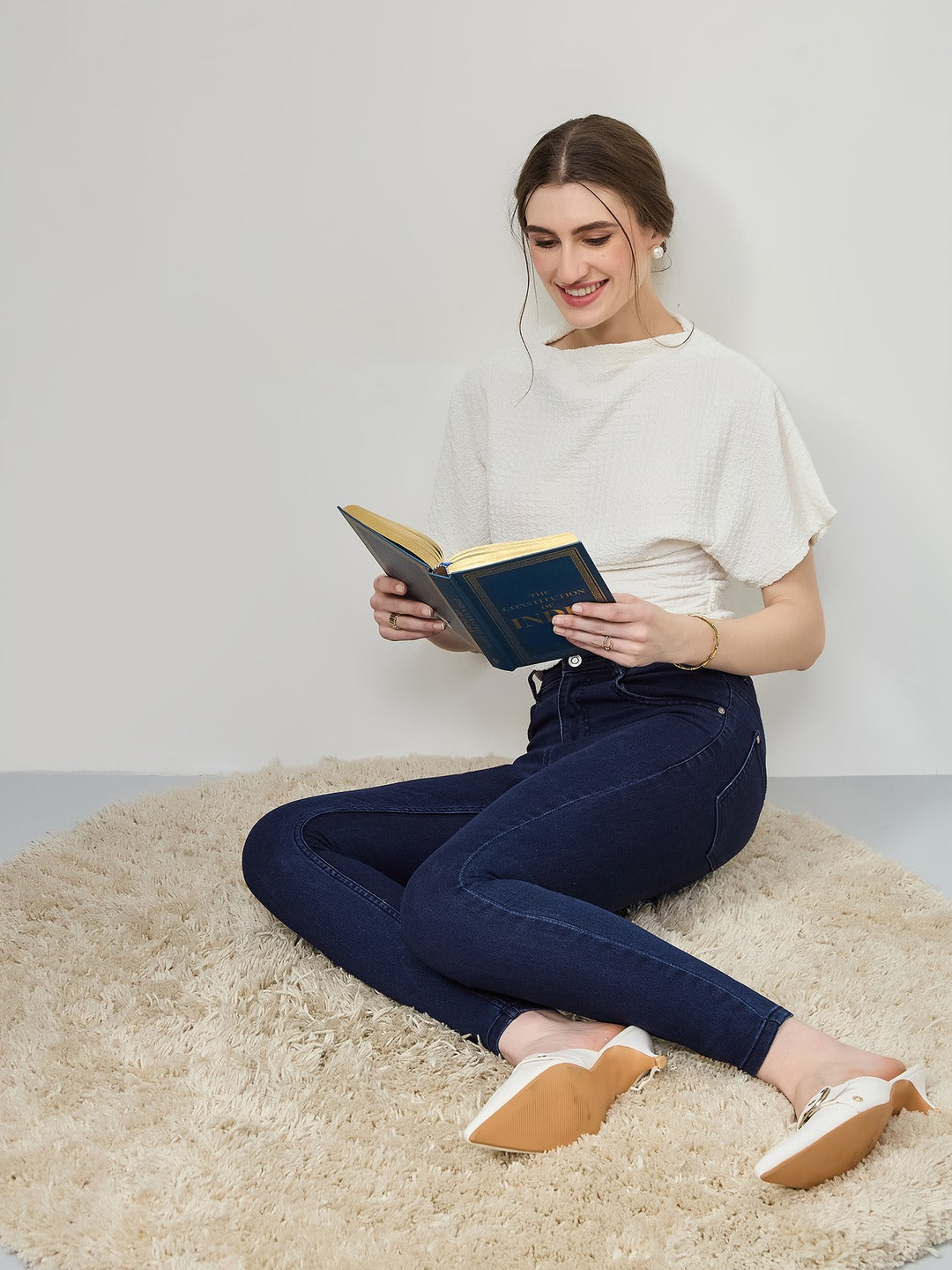 Navy Blue Skinny Fit high-rise Stretchable Denim Jeans for Women
