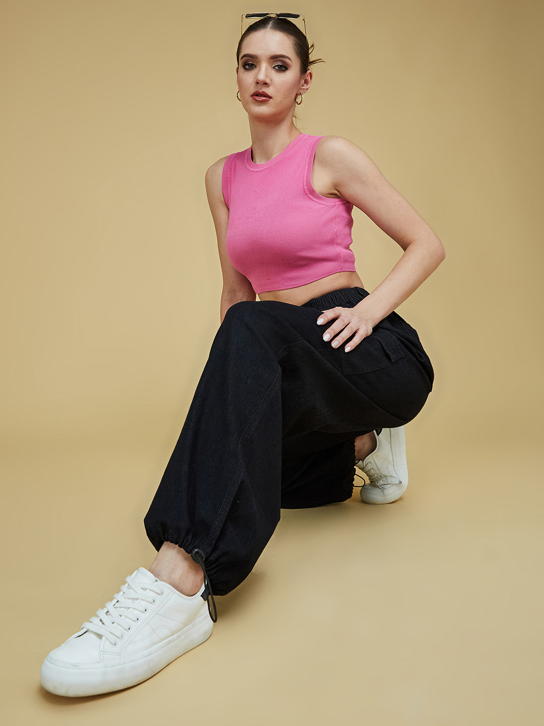 Women's Black Straight-Fit High-Rise Clean-Look Stretchable Light Weight Denim Jeans