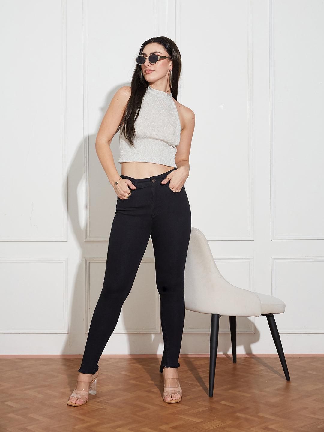 Women's Black Slim Fit High Rise Regular Length Zipper And Raw Edge Detailing Stretchable Denim Jeans