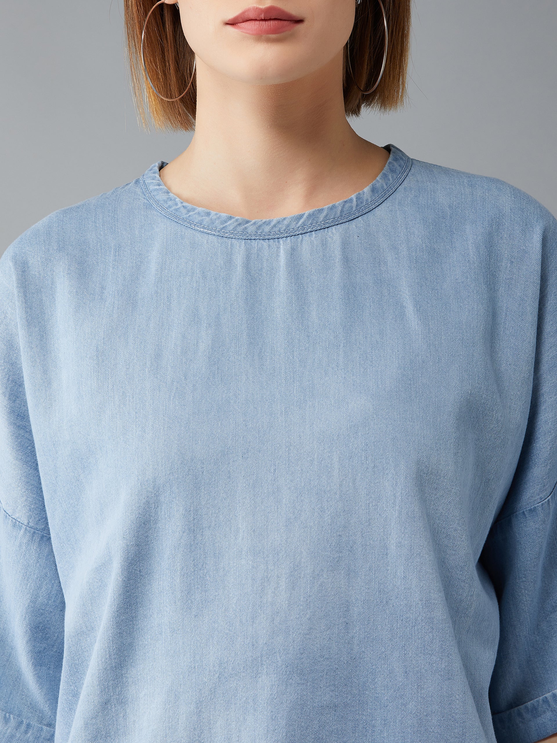 Women's Light Blue Round Neck Half Sleeves Solid Boxy Regular Top