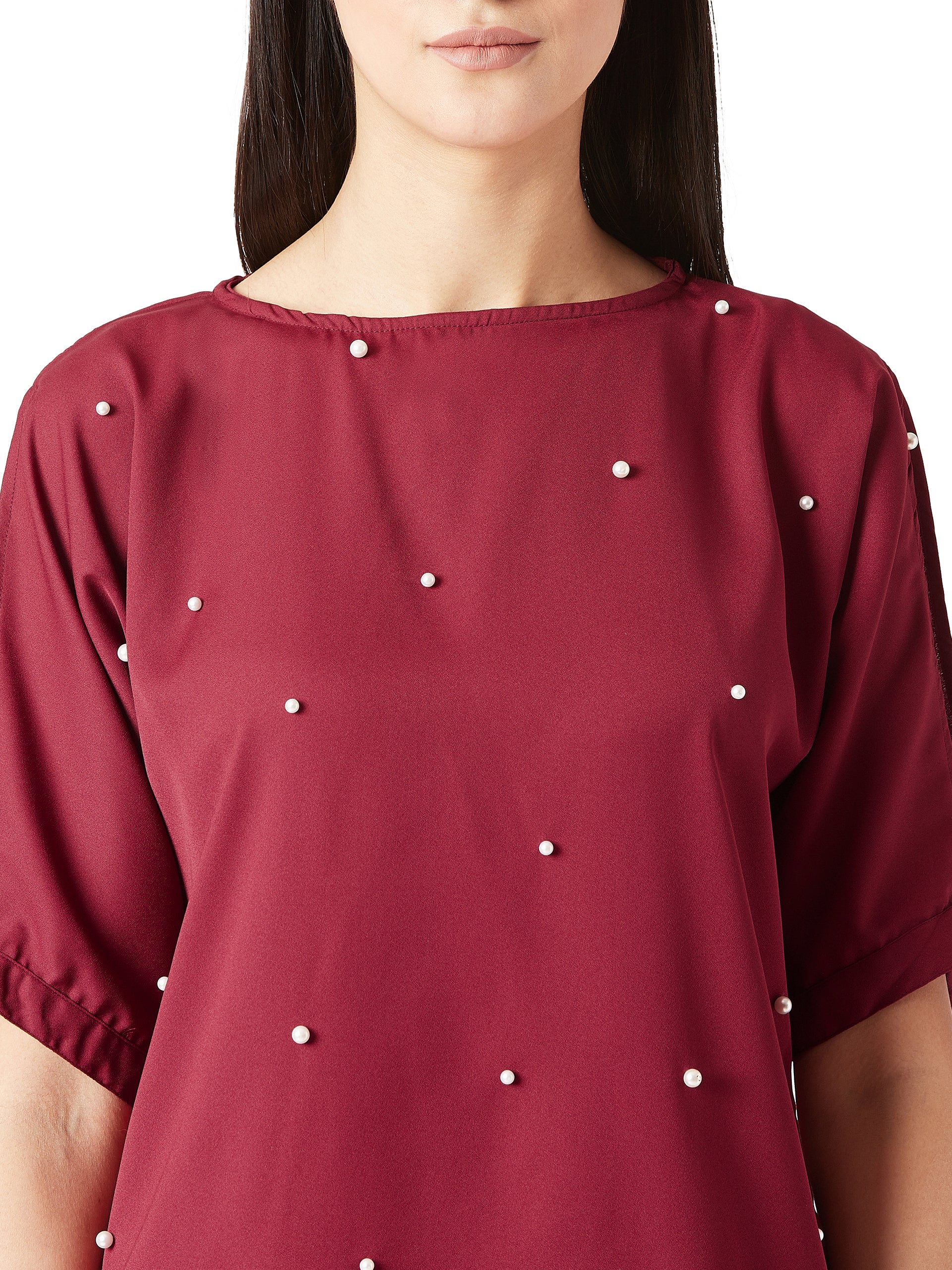 Women's Maroon Round Neck Half-Sleeve Pearl Tie-up Knot Top