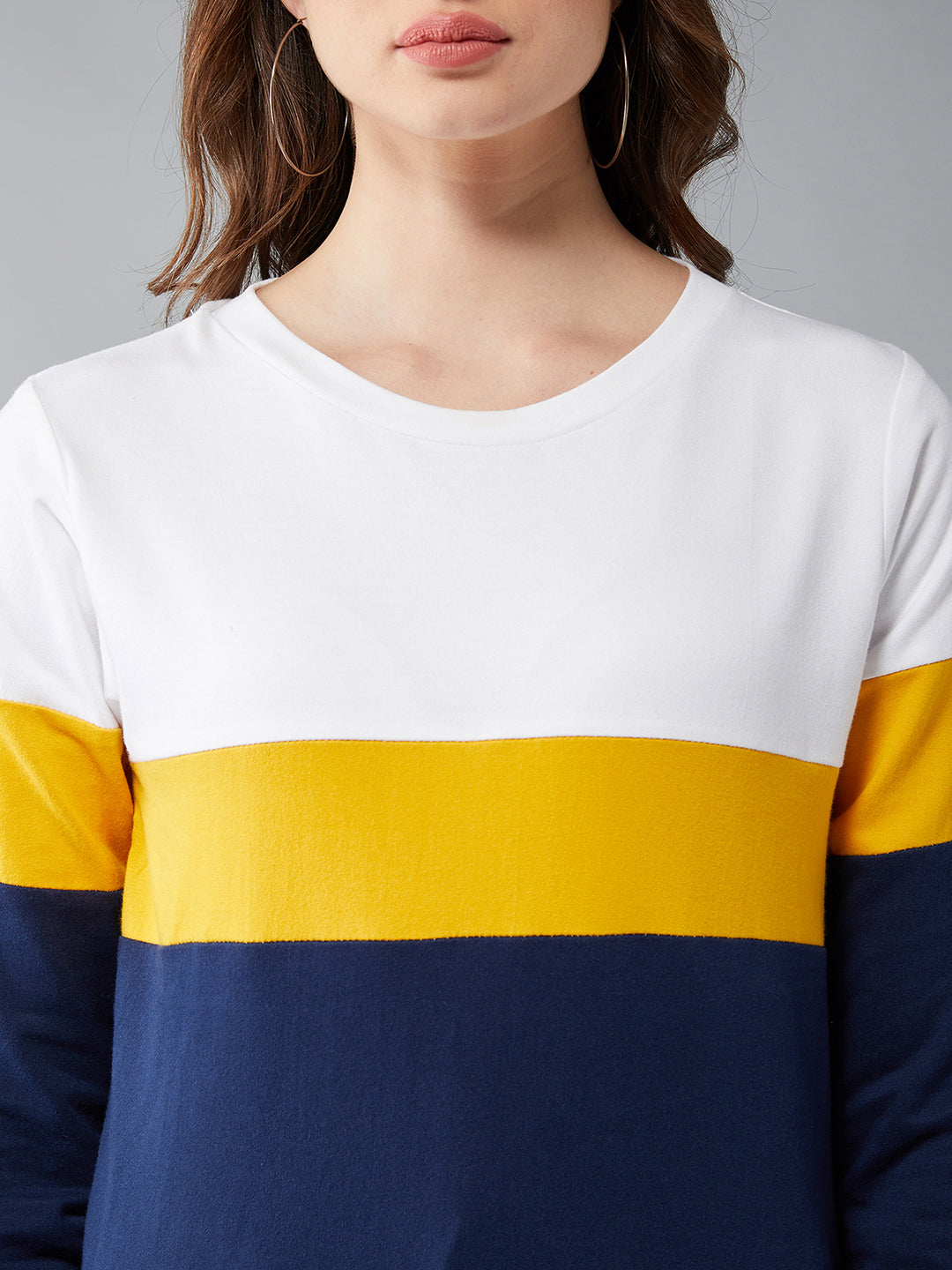 Women's Multicolored With A Navy Blue Base Round Neck Full Sleeves Cotton Solid Colorblock Paneled Boxy Sweatshirt