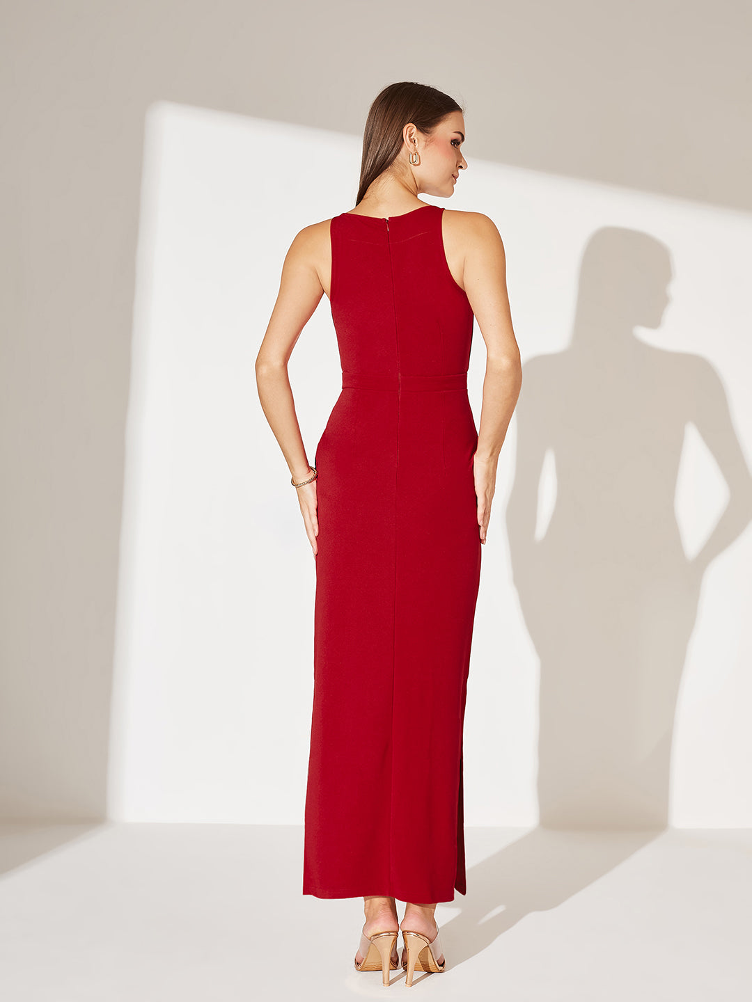 Women's Cherry Red Solid Slim Fit Round Neck Sleeveless Maxi Dress