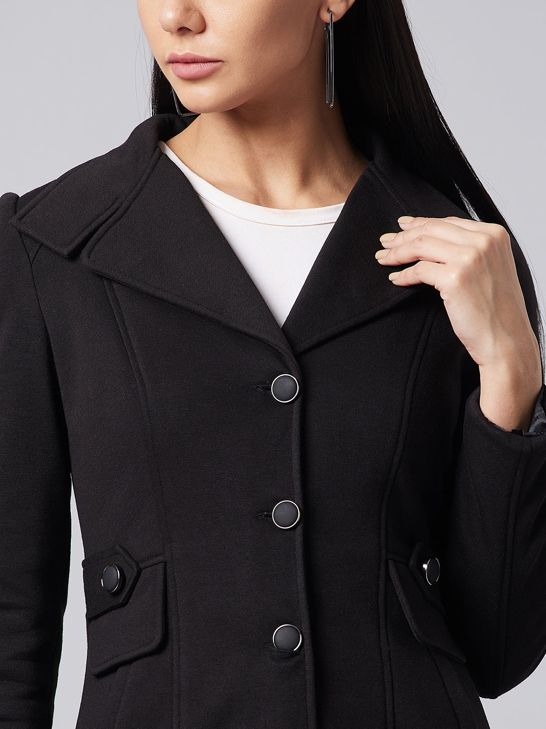 Women's Black Notch Collar Full Sleeve Solid Front-Open Longline Jacket