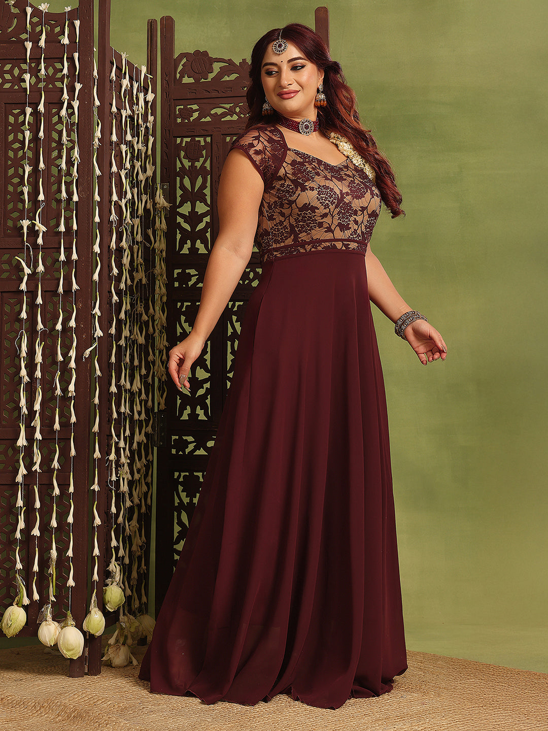 Women's Wine & Beige Floral V-Neck Cap-Sleeves Lace-Overlaid Fit & Flare Paneled Maxi Dress