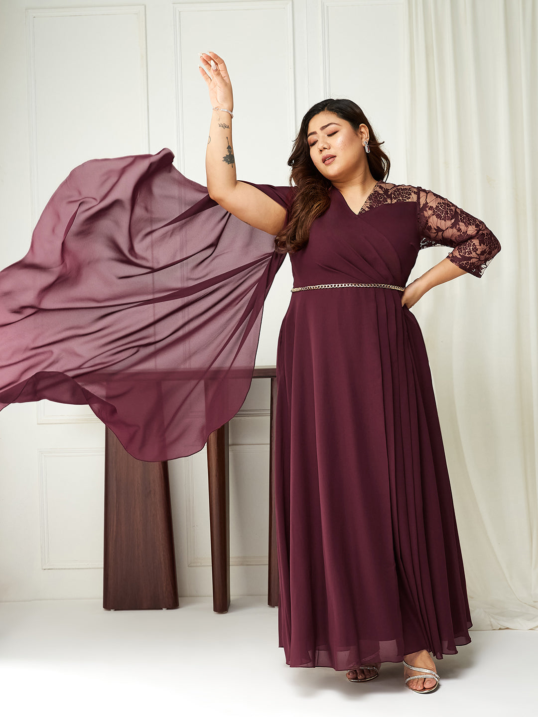 Women's Wine V-Neck Three-Quarter Sleeve Self-Designed Asymmetric Georgette Maxi Dress