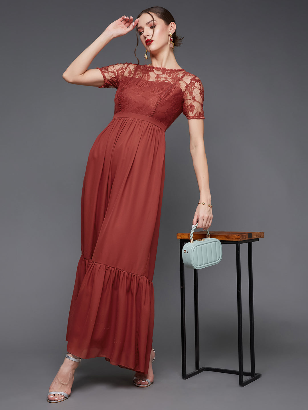 Women's Brick-Red Round Neck Short Sleeve Solid Lace Overlaid Regular Jumpsuit