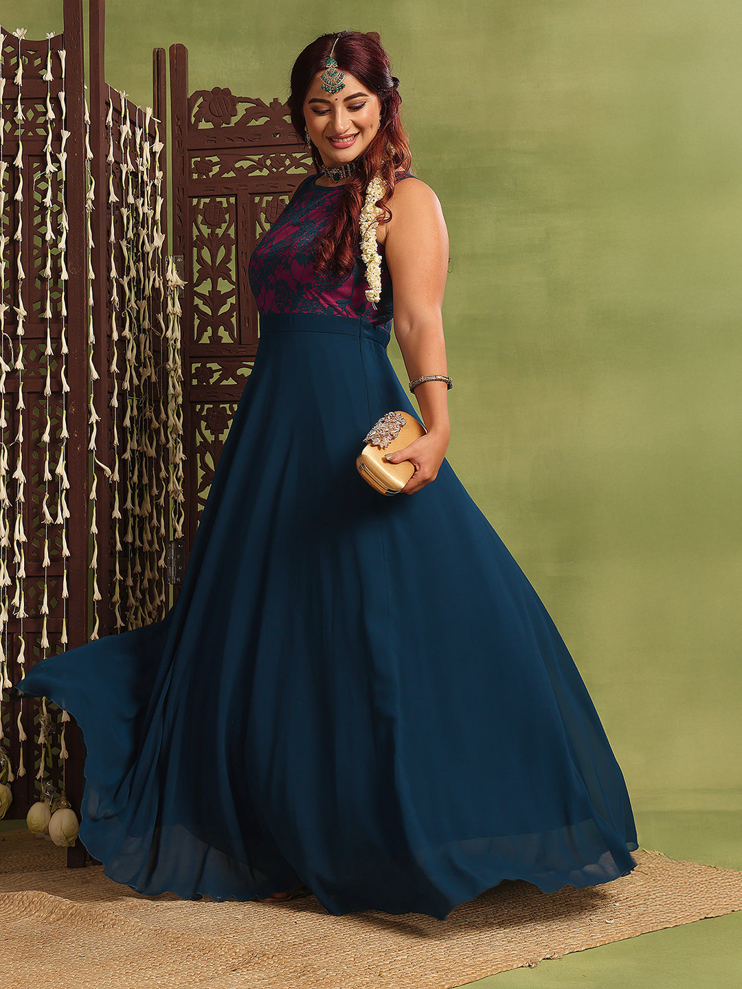 Women's Teal Sleeveless Georgette & Lace Floral Fit & Flare Maxi Dress