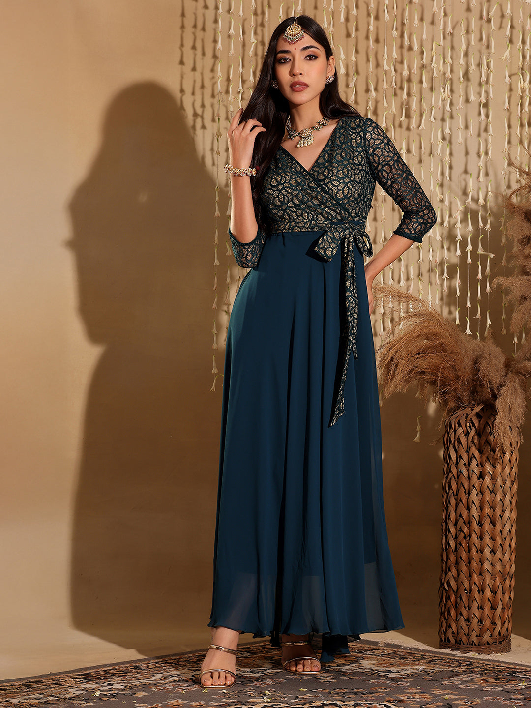 Women's Teal Floral Printed Relaxed Fit V-Neck 3/4th Sleeve Maxi Dress