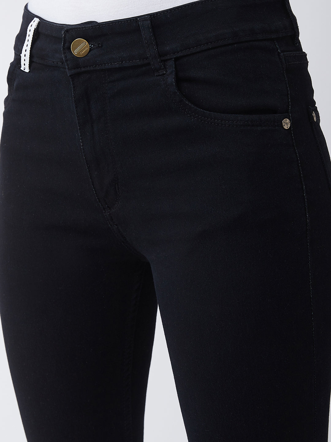 Women's Black Slim Fit High Rise Regular Length Twill Tape Detailing Stretchable Denim Jeans