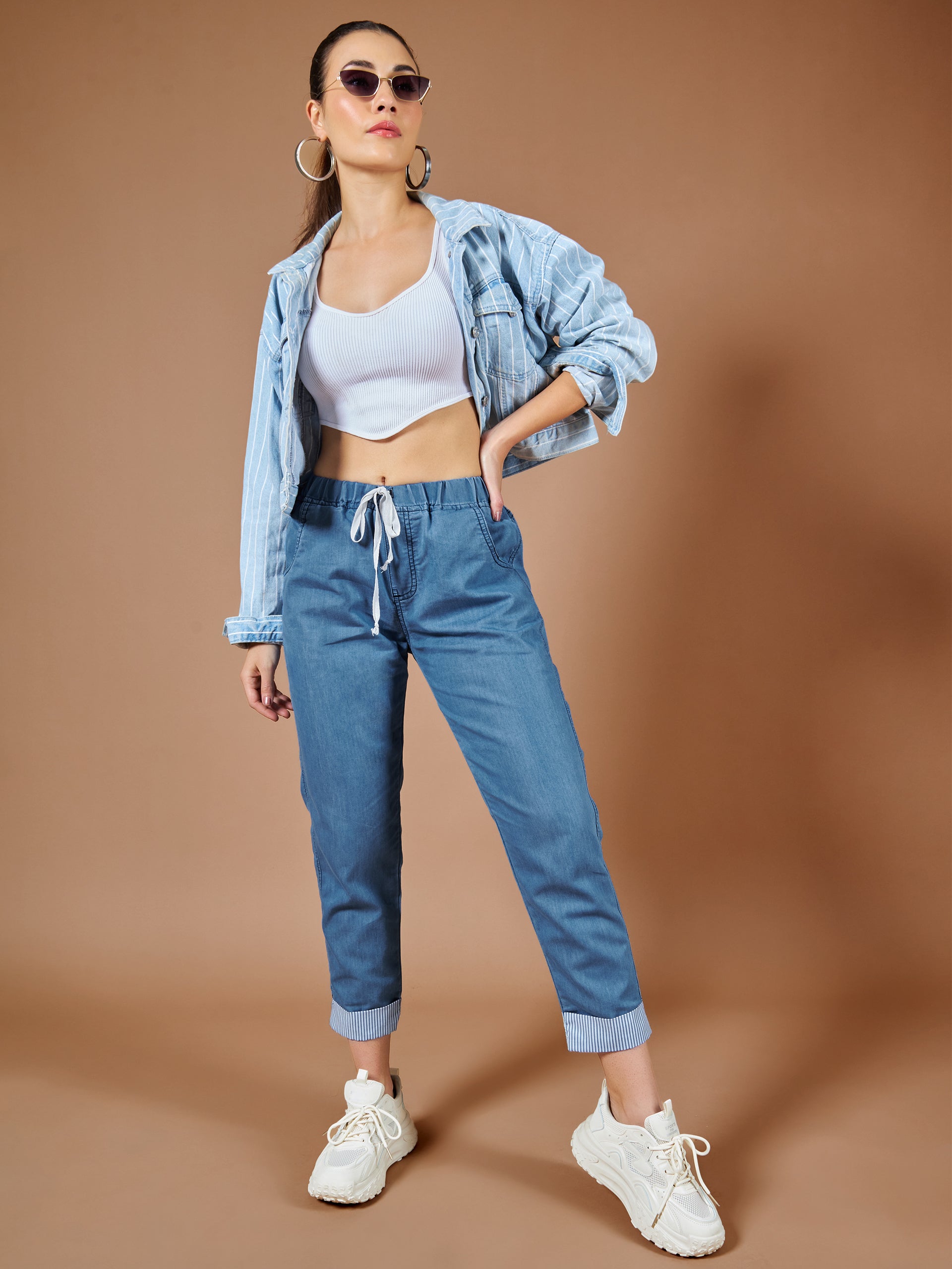 Women's Blue High-Rise Clean-Look Solid Cropped Striped Detailing Denim Joggers