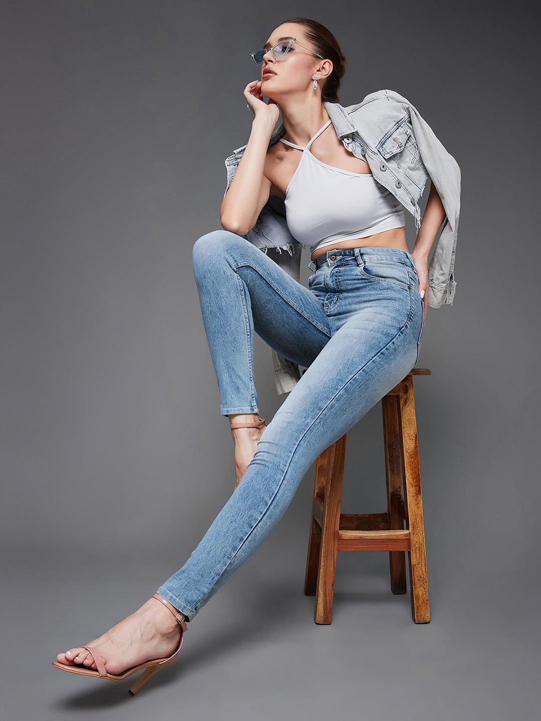 Women's Light Blue Slim Fit High Rise Regular Length Light Wash Denim Stretchable Jeans