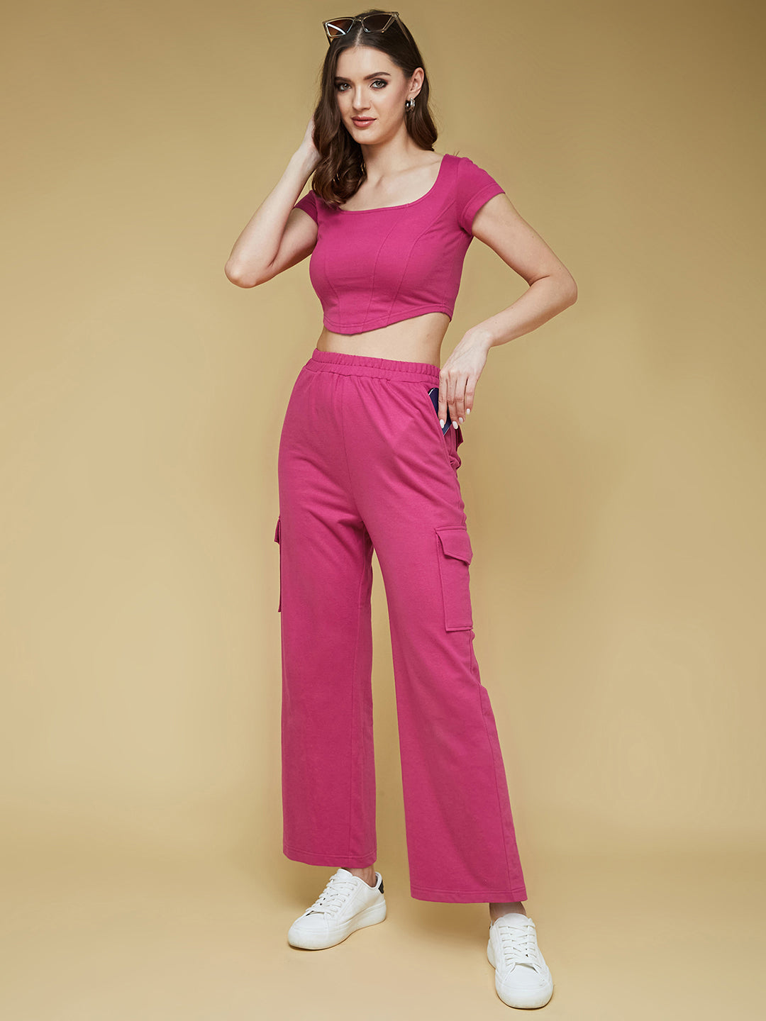 Women's Pink Round Neck Short Sleeve Solid Straight Leg Regular-Length Cotton Co-Ord