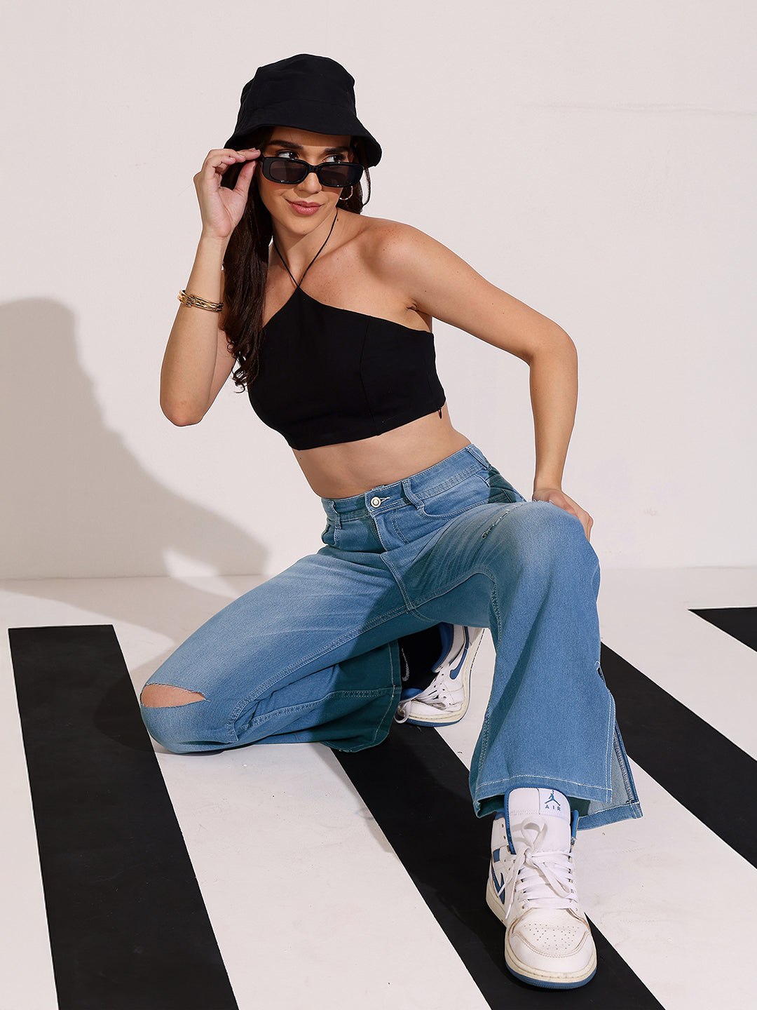 Women's Blue Wide-Leg Relaxed Mid Rise Regular Length Denim Stretchable Jeans