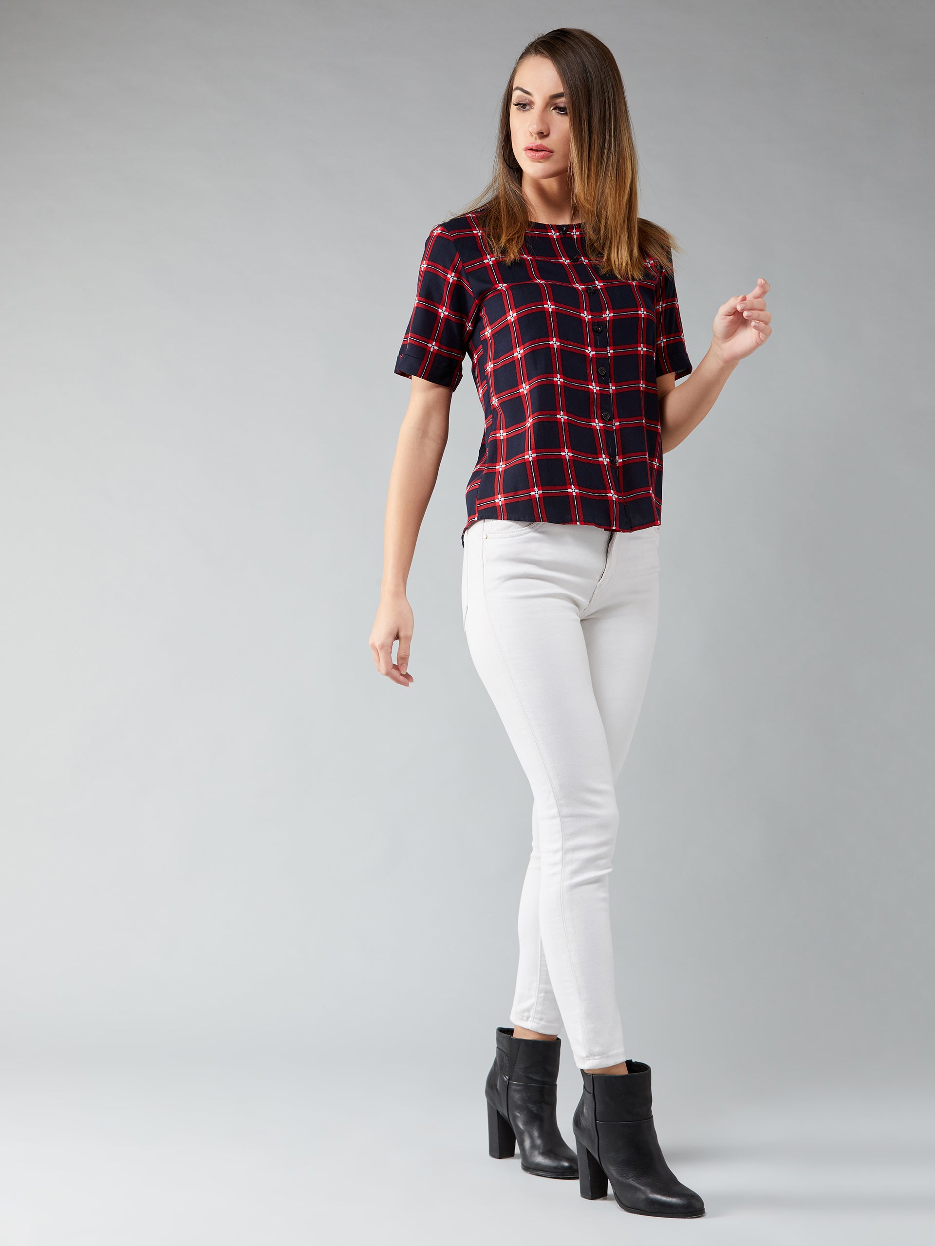 Women's Red & Navy Blue Round Neck Half Sleeve Checkered Boxy Regular Length Shirt