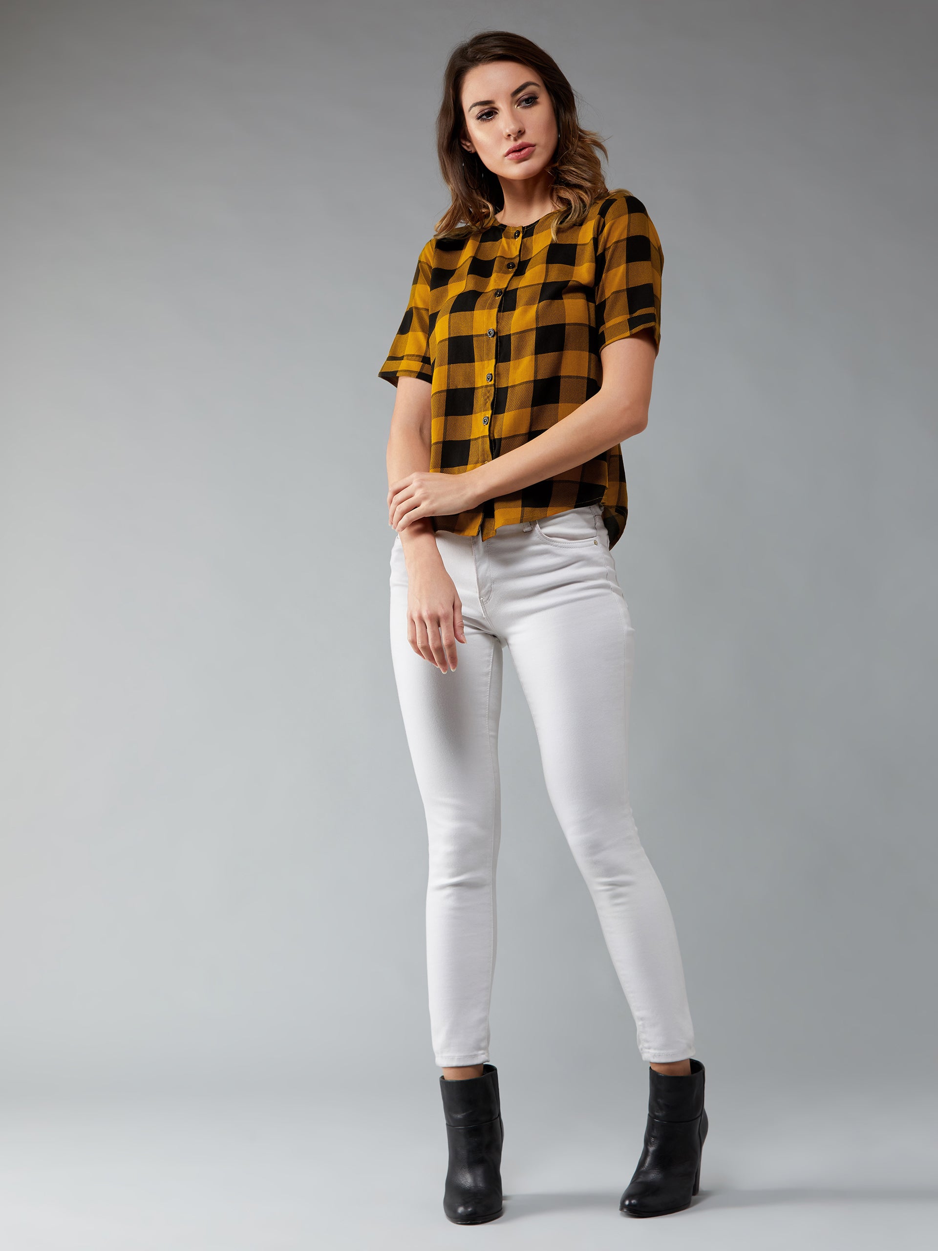 Women's Black & Mustard Round Neck Half Sleeve Checkered Boxy Regular Length Shirt