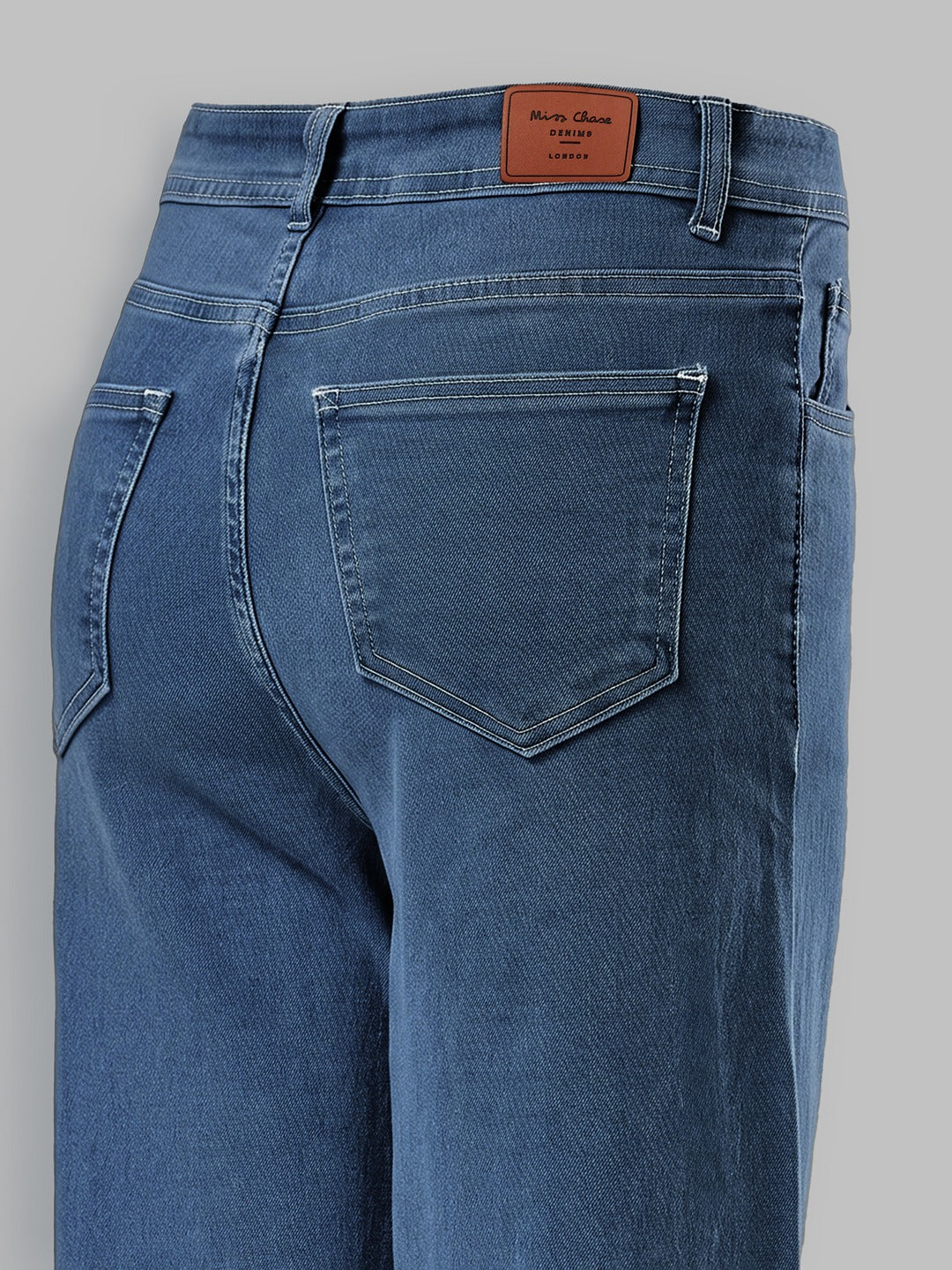 Blue Wide-Leg High-Rise Stretchable Denim Jeans for Women