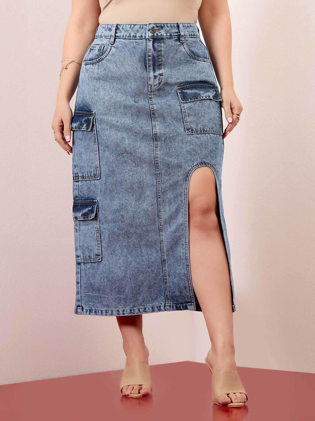 Women's Blue Straight-Fit High-Rise Clean-Look Non-stretchable Denim Midi Skirt