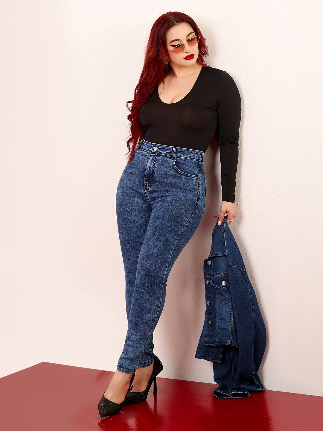 Women's Blue Skinny-Fit High-Rise Clean-Look Cropped Stretchable Denim Jeans