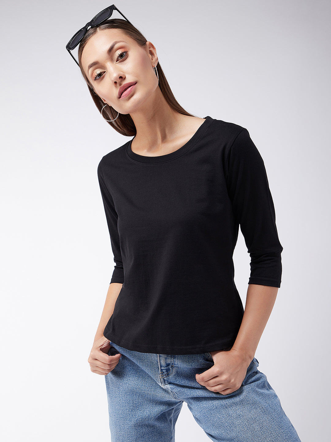 Women's Black Round Neck 3/4 Sleeves Solid Basic Top