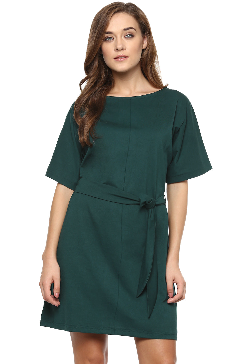 Women's Green Solid Half-Sleeve Round Neck Mini Shift Dresses