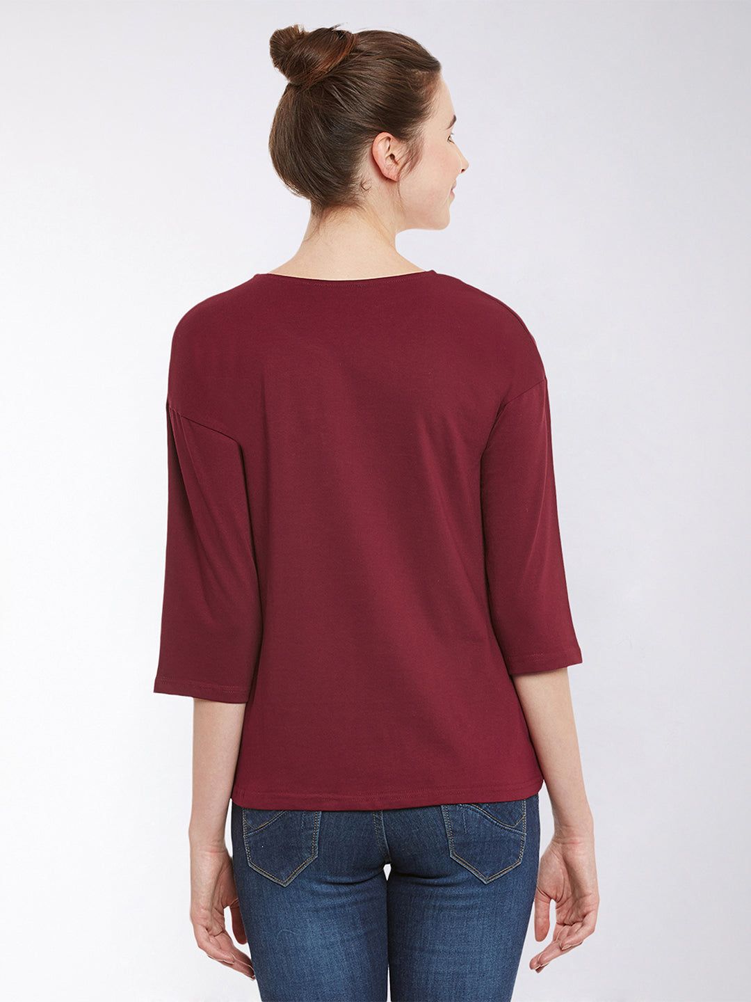 Women's Maroon Solid Round Neck 3/4 Sleeve Top