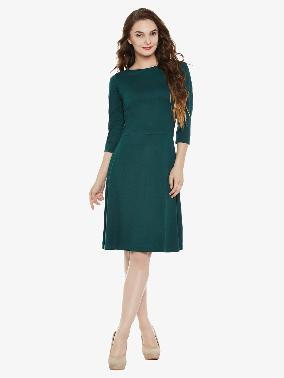 Women's Green Cotton Round Neck 3/4 Sleeve Solid Mini Skater Dress